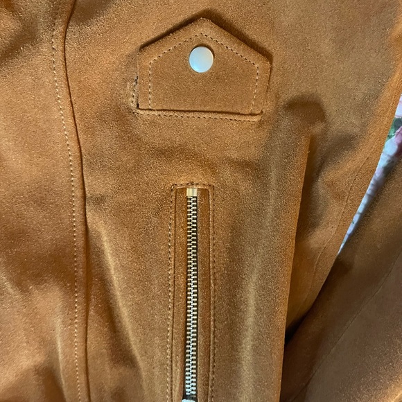 GAP Brown Suede Jacket.  Size Medium.  Excellent condition. - Picture 5 of 12